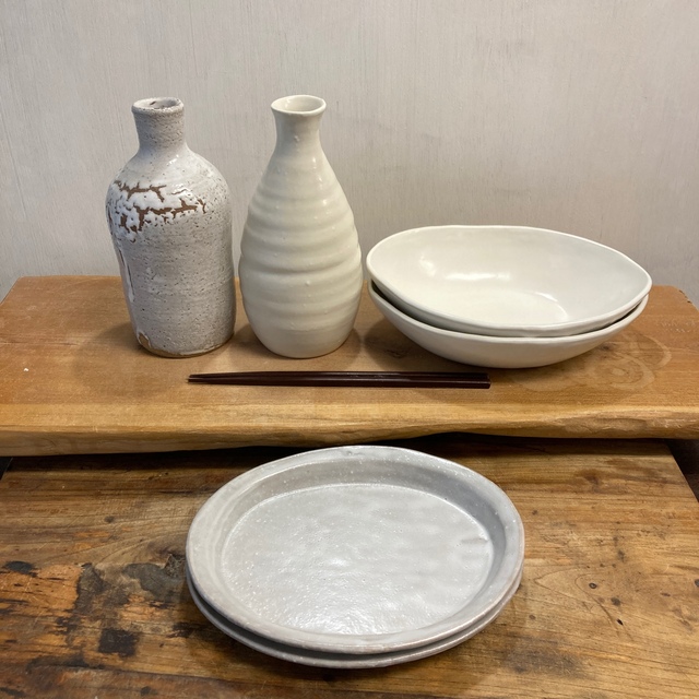 B様専用　新品　陶器　陶芸作家　オフホワイトのカレー皿2個　Dのサムネイル