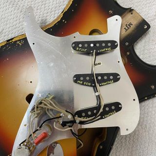 T-ポイント5倍】 MJTストラト ヴィンテージ仕上げレリック加工ボディ 2