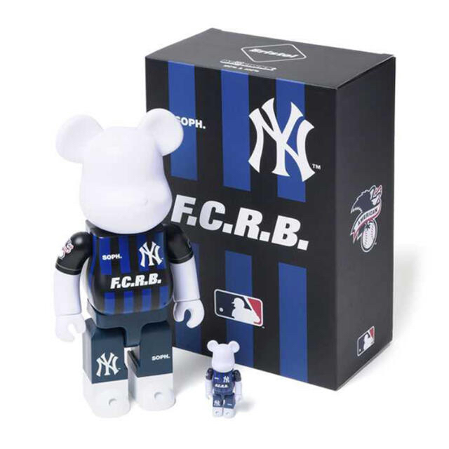 BearbrickF.C.R.B. × MLB NEWYORK YANKEES