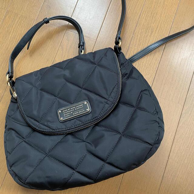 【美品】MARC JACOBS ショルダーバッグ キルティング ナイロン