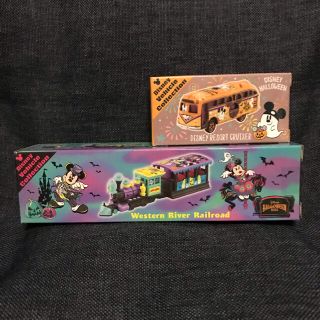 ディズニー(Disney)のディズニートミカ　2021 ハロウィン　ウエスタンリバー鉄道　リゾートクルーザー(ミニカー)