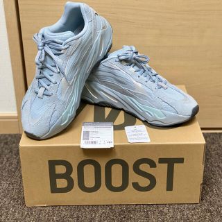 アディダス(adidas)のアディダスYEEZYBOOST700 V2 HOSPITAL BLUE 26.5(スニーカー)