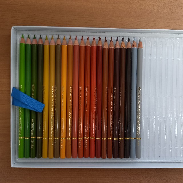 ホルベイン 色鉛筆 バラ売り (10本セット)
