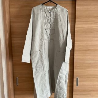 ネストローブ(nest Robe)の【新品未使用】homspunリネンバイオ厚手チャイナワンピースライトセージ(ロングワンピース/マキシワンピース)