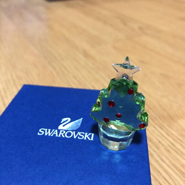 SWAROVSKI(スワロフスキー)のスワロフスキー　クリスタル置物　クリスマスツリー インテリア/住まい/日用品のインテリア小物(置物)の商品写真