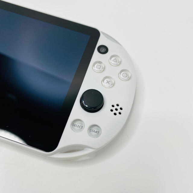 SONY psvita 本体 PCH-2000 ZA22 グレシャーホワイト 1