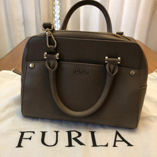 Furla(フルラ)のFURLA  ショルダーバッグ　2way レディースのバッグ(ショルダーバッグ)の商品写真