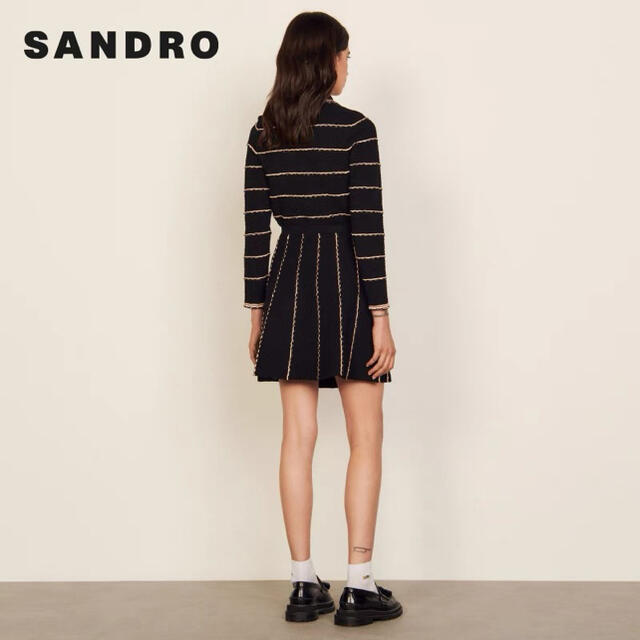 Sandro(サンドロ)の❤️Sandro2021新作　新品　黒カーディガン　2 色　綺麗上品  レディースのトップス(カーディガン)の商品写真