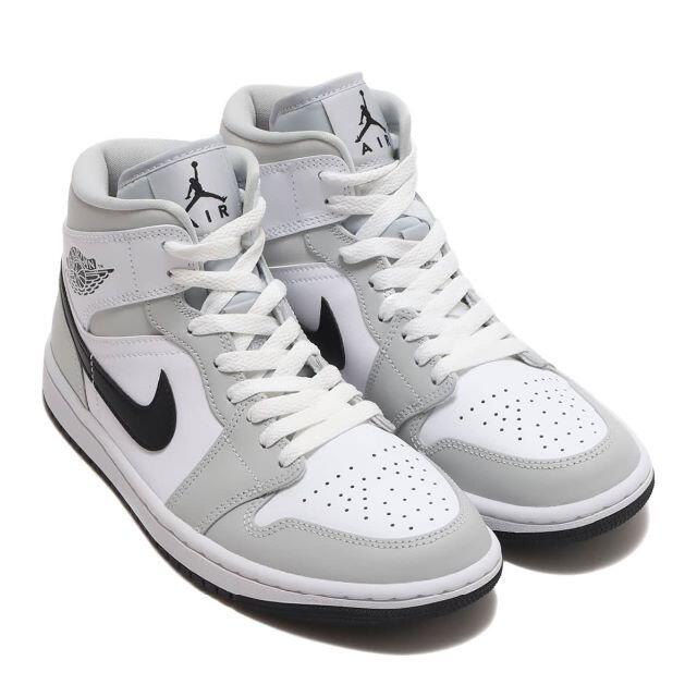 NIKE AIR JORDAN 1 MID 2点セット 1