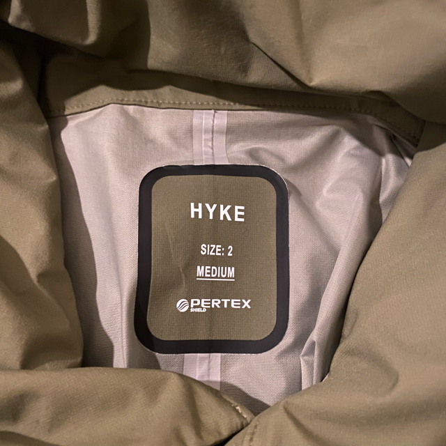 HYKE(ハイク)のHYKE UNITED ARROWS別注 コート レディースのジャケット/アウター(ロングコート)の商品写真