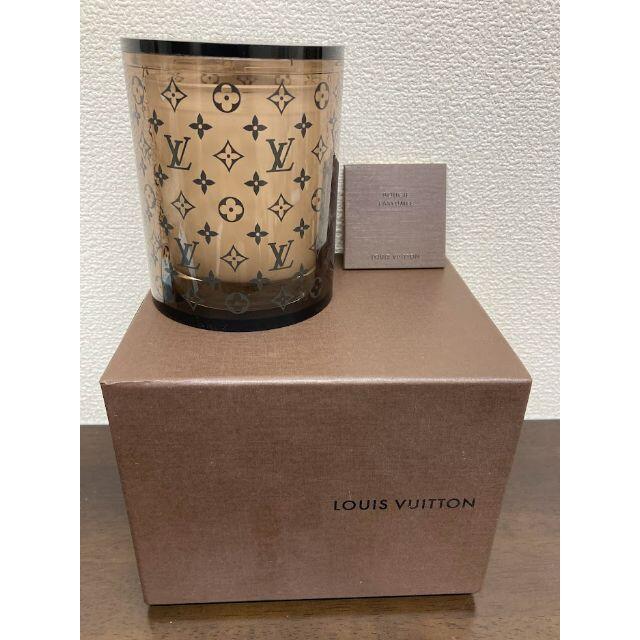 LOUIS VUITTON(ルイヴィトン)の未使用品 ルイヴィトン モノグラム アロマキャンドル ノベルティ コスメ/美容の香水(その他)の商品写真