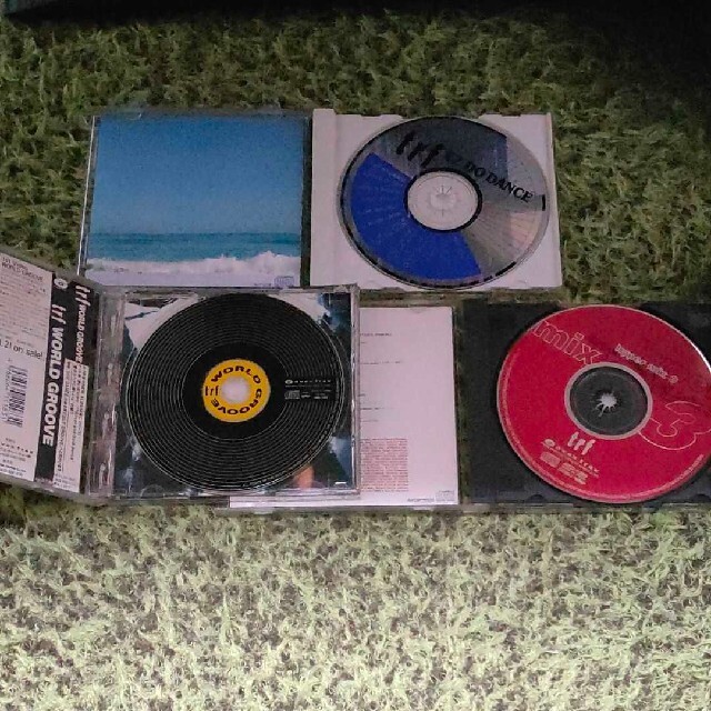 TRFのCD 3枚セットの通販 by プロフ必読|ラクマ