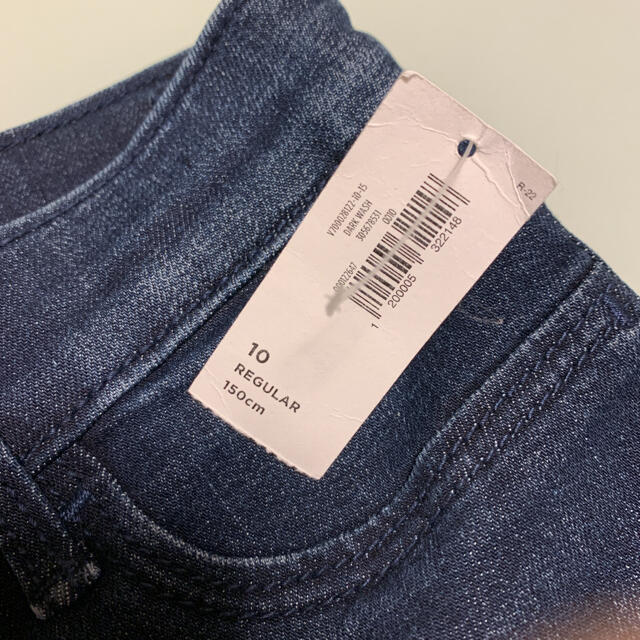 Old Navy(オールドネイビー)の[新品・未使用] オールドネイビー　デニム　150 キッズ/ベビー/マタニティのキッズ服女の子用(90cm~)(パンツ/スパッツ)の商品写真