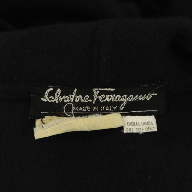 Salvatore Ferragamo(サルヴァトーレフェラガモ)のサルヴァトーレフェラガモ カシミアコート アウター ポンチョ 紺 ネイビー レディースのジャケット/アウター(ポンチョ)の商品写真