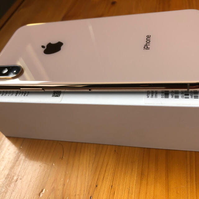 Apple iPhoneXS 256GB ゴールド dokomo 3