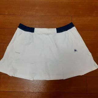 ルコックスポルティフ(le coq sportif)のお値下げ！ルコック　スコート　ホワイト(ウェア)