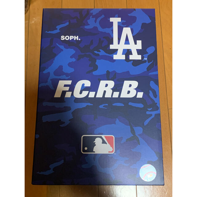 F.C.R.B.(エフシーアールビー)の【ドジャース】FCRB × MLB ベアブリック LA エンタメ/ホビーのフィギュア(その他)の商品写真