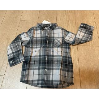 ベベ(BeBe)の【新品】BeBe チェックシャツ100(ブラウス)