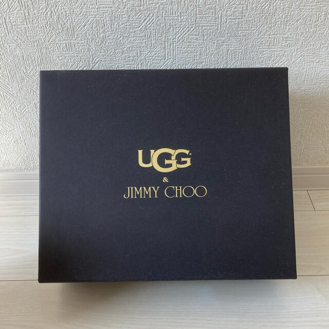 UGG(アグ)のUGG & JIMMY CHOO ムートンブーツ レディースの靴/シューズ(ブーツ)の商品写真