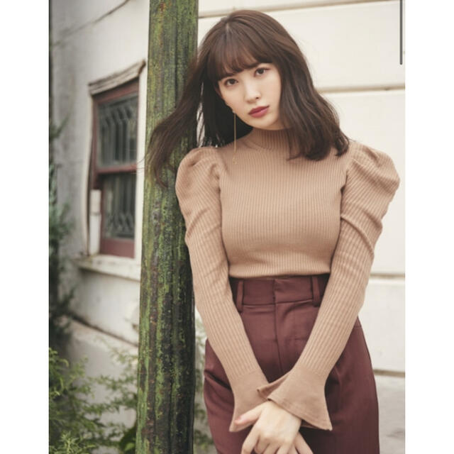 Volume Sleeve Rib Knit Top