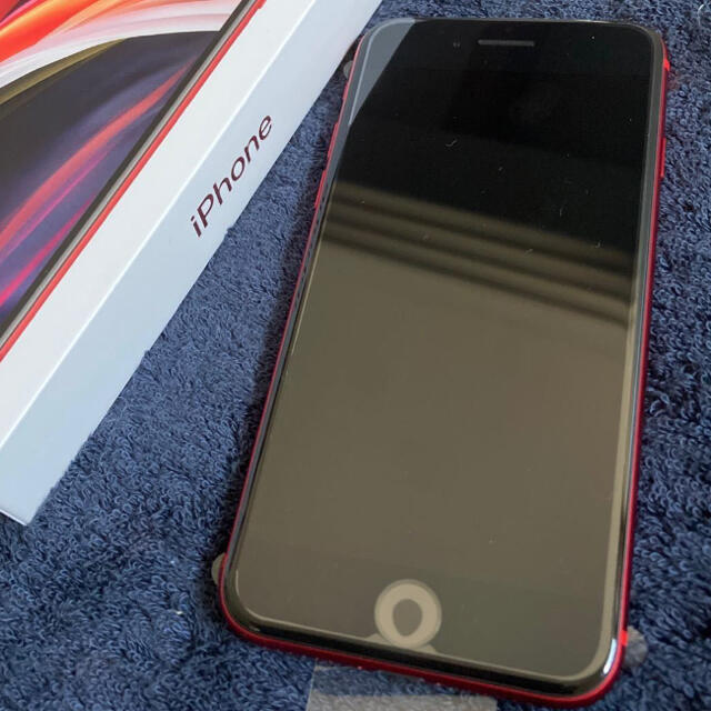 iPhoneSE 第2世代 64GB レッド au simロック解除済み有カラー