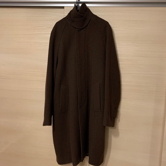 COMOLI(コモリ)のcomoli コモリ ヤクメルトン コート 1 ブラウン 希少 メンズのジャケット/アウター(チェスターコート)の商品写真