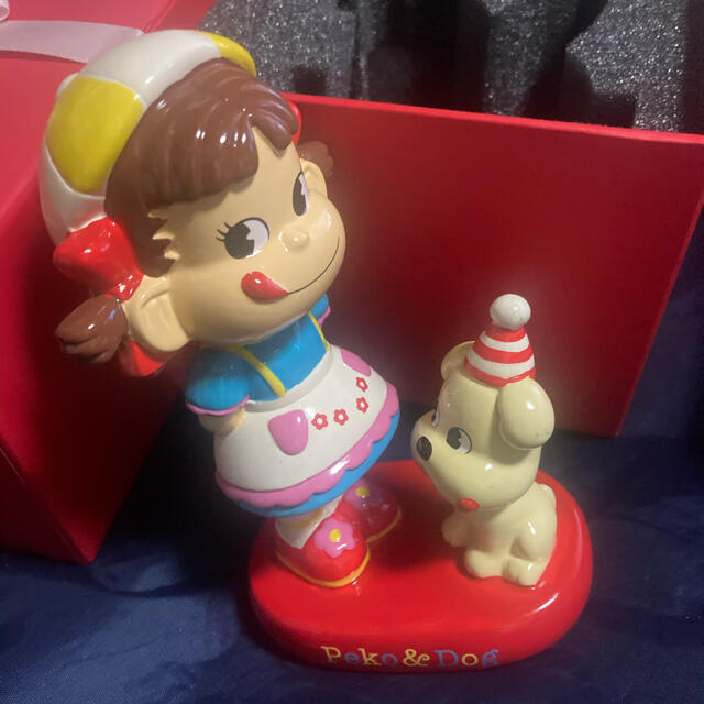 不二家(フジヤ)のペコちゃんファミリークラブ ハンドメイドのおもちゃ(フィギュア)の商品写真