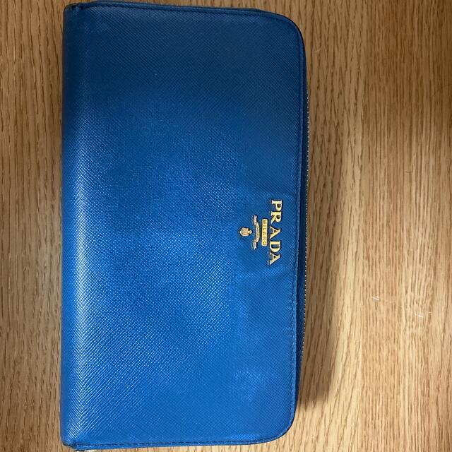 PRADA プラダ　長財布