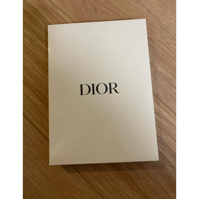 Dior(ディオール)のDior ノート　2021年限定　非売品 エンタメ/ホビーのコレクション(ノベルティグッズ)の商品写真