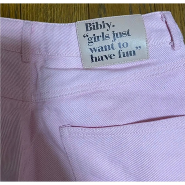 Ameri VINTAGE(アメリヴィンテージ)のbibiy ピンクパンツ　値下げ レディースのパンツ(デニム/ジーンズ)の商品写真