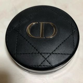 ディオール(Dior)のDior スキンフォーエバークッション　ファンデ  1N(ファンデーション)