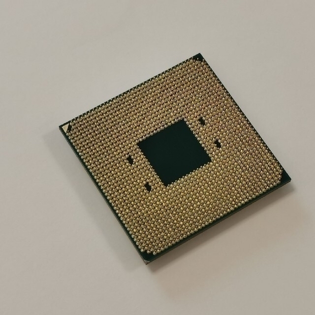 AMD Ryzen 3700X