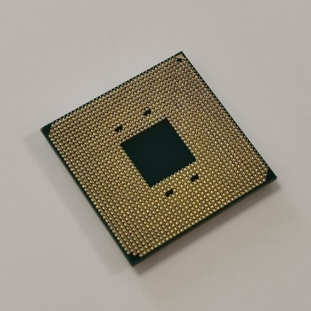 AMD Ryzen 3700X