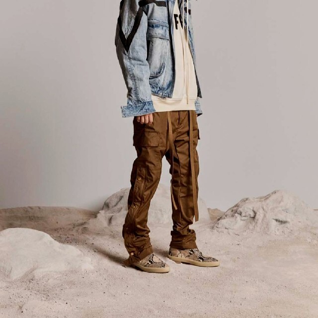 FEAR OF GOD 6th  NYLON CARGO SNAP PANTS