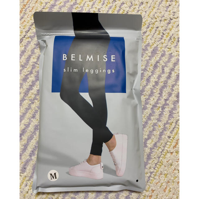 BELMISE slim leggings ベルミス 着圧レギンス M〜L レディースのレッグウェア(レギンス/スパッツ)の商品写真