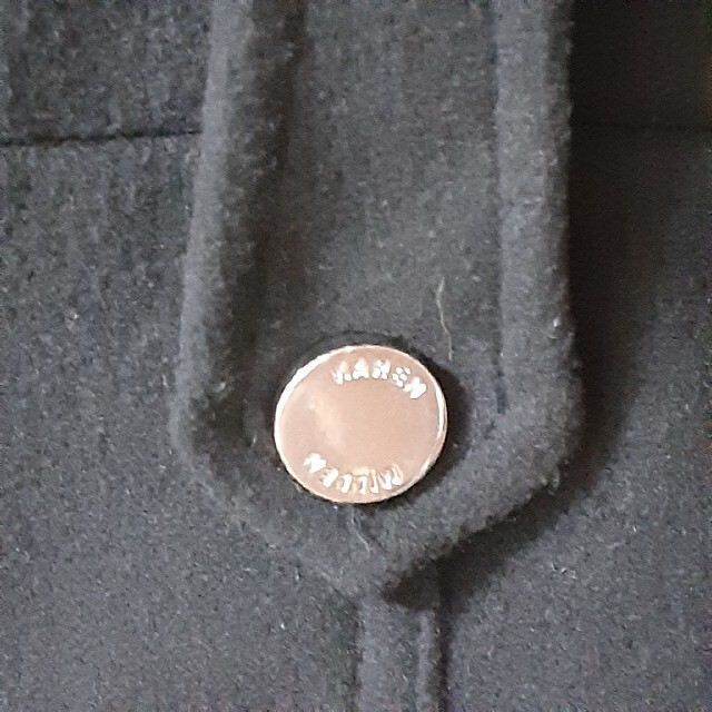 Karen Millen(カレンミレン)の稀少！カレンミレン KAREN MILLEN　ハーフコート　黒 レディースのジャケット/アウター(チェスターコート)の商品写真