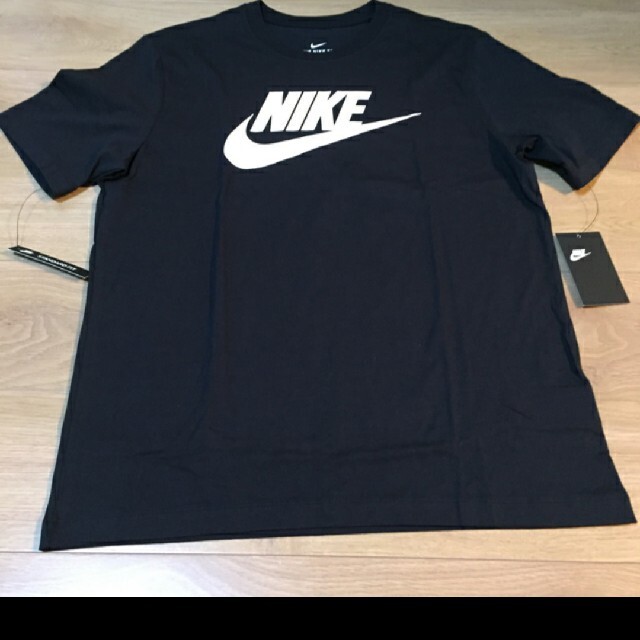 NIKE(ナイキ)のNIKE Tシャツ 2枚セット メンズのトップス(Tシャツ/カットソー(半袖/袖なし))の商品写真