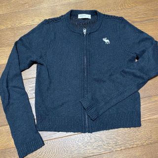 アバクロンビーアンドフィッチ(Abercrombie&Fitch)のAbercrombie&Fitch アバクロ　レディースカーディガンワンポイント(カーディガン)