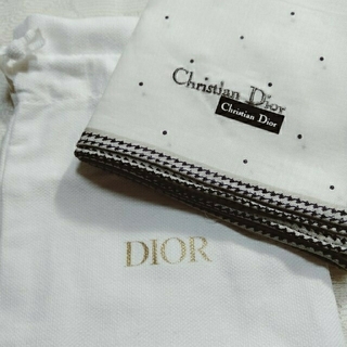クリスチャンディオール(Christian Dior)の専用になりますP 11　クリスチャンディオールハンカチ巾着付き(ハンカチ/ポケットチーフ)