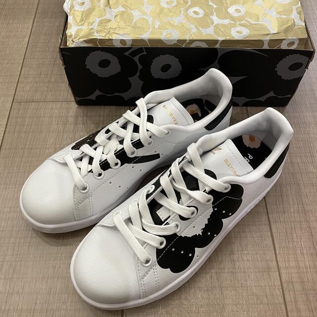 adidas - 【新品・未使用】adidas×marimekko スタンスミス 22.5cmの ...
