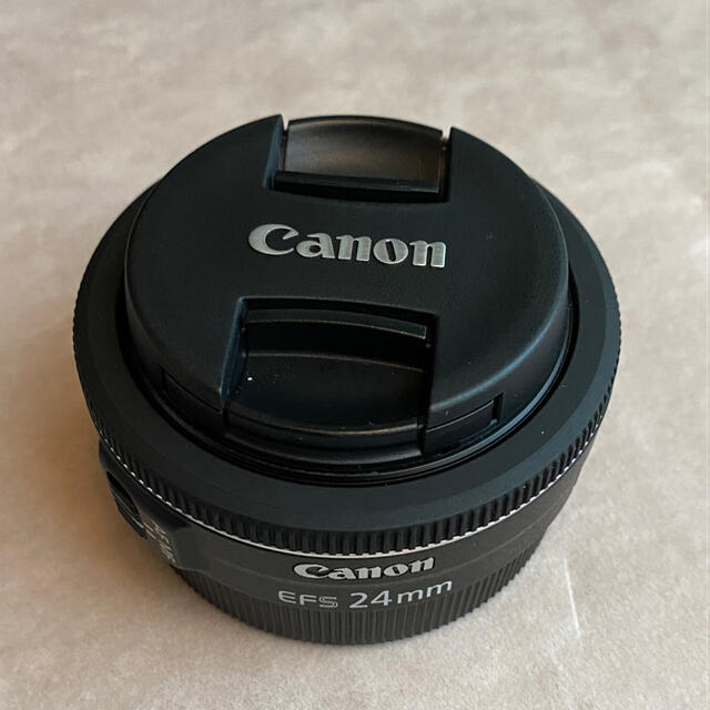Canon(キヤノン)のキヤノン EF-S24mm F2.8 STM スマホ/家電/カメラのカメラ(レンズ(単焦点))の商品写真