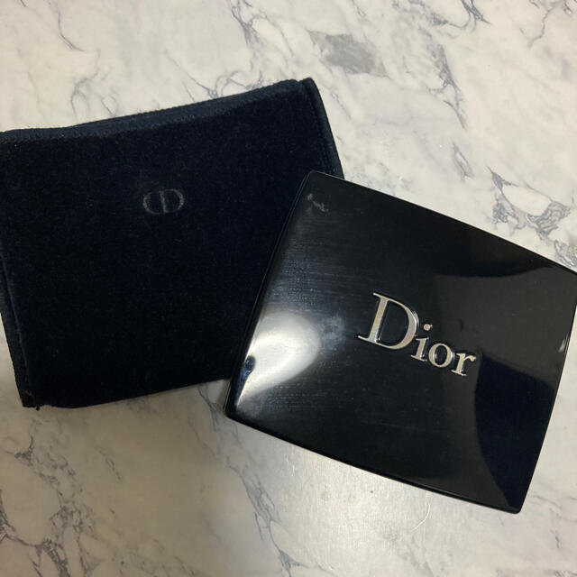 Dior(ディオール)の【限定】ディオール サンク クルール 887 スリル 7g コスメ/美容のベースメイク/化粧品(アイシャドウ)の商品写真