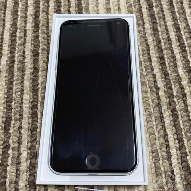 【スーパーセール】 iPhone - iPhone SE 64G スマートフォン本体