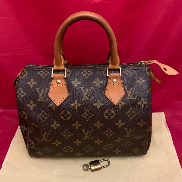 LOUIS VUITTON - ルイヴィトン☆定番スピーディ25の通販 by ジェイ ...