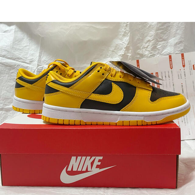 NIKE(ナイキ)のNike Dunk Low Championship Goldenrod メンズの靴/シューズ(スニーカー)の商品写真