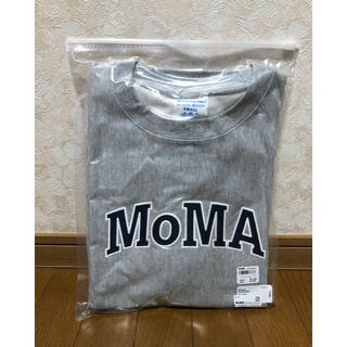 モマ(MOMA)の【新品】MoMA × Champion CREWNECK チャンピオン モマ(スウェット)