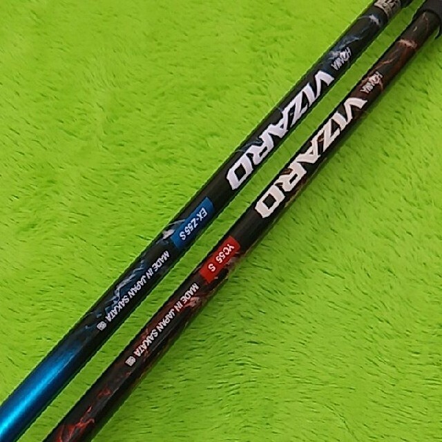 HONMA BeZEAL＆TOUR WORLD 2本セット スポーツ/アウトドアのゴルフ(クラブ)の商品写真