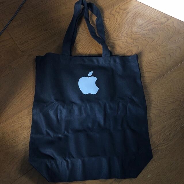 Apple(アップル)のアップルコンピュータ　ノベルティ　トートバッグ　 エンタメ/ホビーのコレクション(ノベルティグッズ)の商品写真