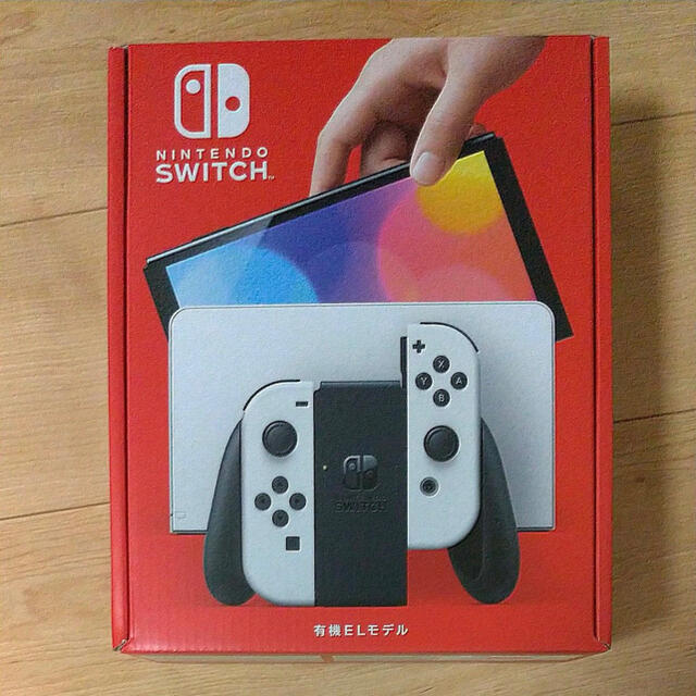 Nintendo Switch(ニンテンドースイッチ)のNintendo Switch 有機ELモデル ホワイト エンタメ/ホビーのゲームソフト/ゲーム機本体(家庭用ゲーム機本体)の商品写真