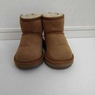 アグ(UGG)のUGG　キッズブーツ美品　17cm(ブーツ)